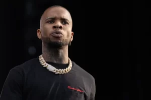 Tory Lanez has hired Suge Knight’s former lawyer