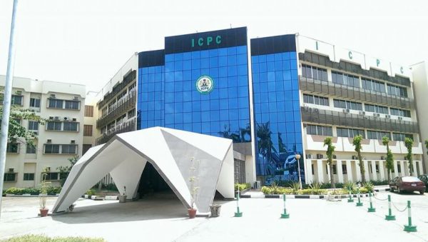 ICPC Moves To Expose Nigerian Politicians With Money Laundering Cases