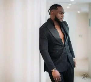 Fans Bombard BBNaija’s Pere With Money, Gifts, Others On His 37th