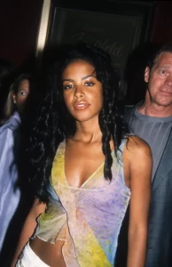 Released in May of 1998, the song has chiefly gone on to reach critical acclaim and influence artists long after the vocalists’ tragic passing. As The Rolling Stone Album Guide previously put it, Timbaland’s production acts as a springboard for Aaliyah’s voice. R. Kelly’s, on the other hand, was more of a “cradle.”