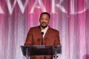 Will Smith Delivers 1st Awards Show Speech Since Oscars