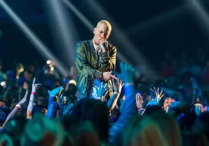 Eminem Performs At The MTV Movie Awards