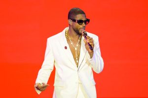 Usher to Announce Global Tour Following Super Bowl Halftime Show